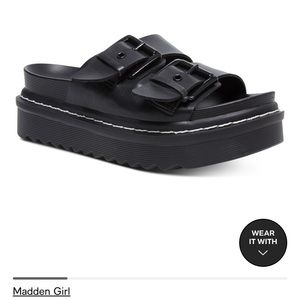 Steve Madden Dizzy Platform Sandals